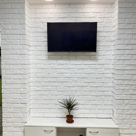 Suite Mira Avenue Center Двухкомнатная Квартира В Центре Возле Тц Цум Chernihiv Luaran gambar