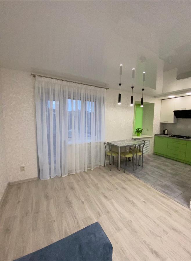Suite Mira Avenue Center Двухкомнатная Квартира В Центре Возле Тц Цум Chernihiv Luaran gambar