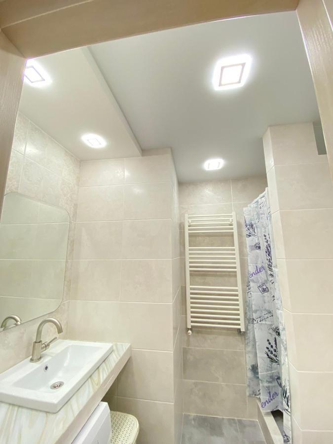 Suite Mira Avenue Center Двухкомнатная Квартира В Центре Возле Тц Цум Chernihiv Luaran gambar